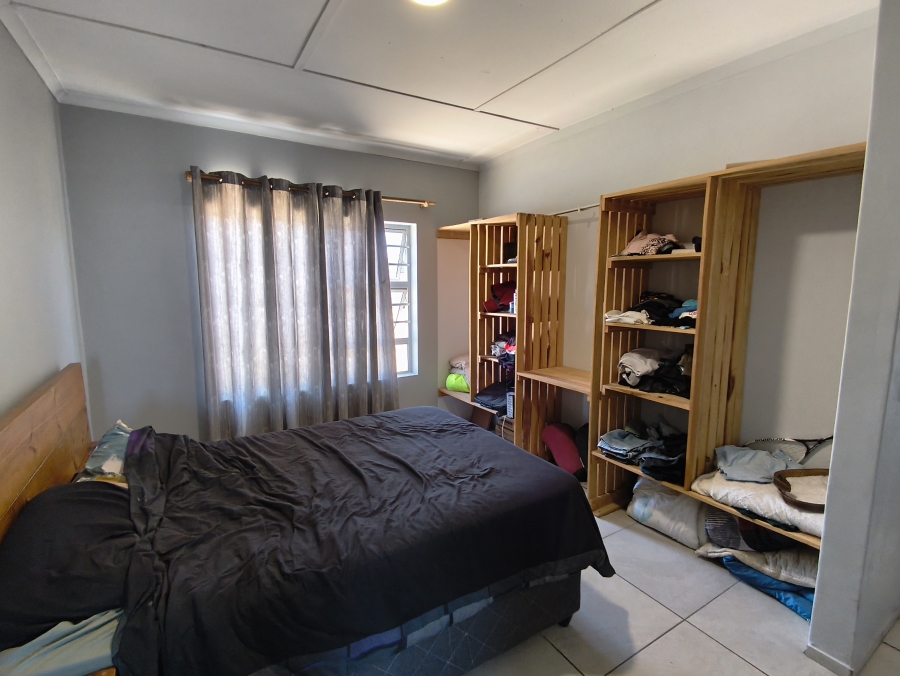 3 Bedroom Property for Sale in Perlemoenbaai Western Cape